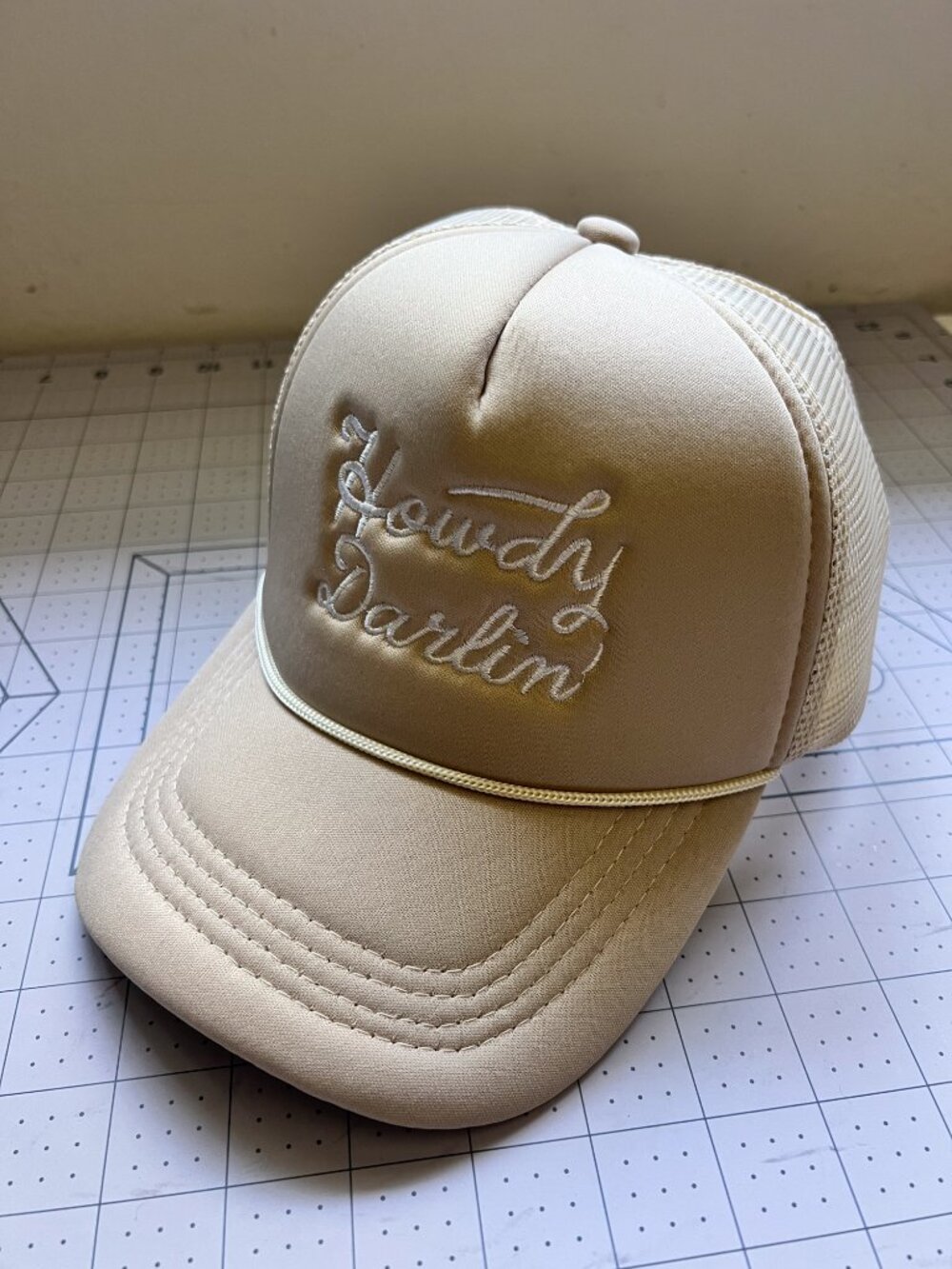 Howdy Darlin’ classic trucker hat